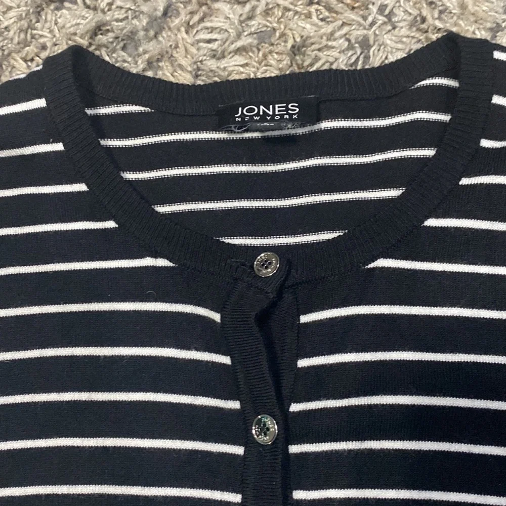 Jones, New York, black white striped cardigan, long sleeve, size small - Picture 3 of 5